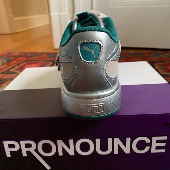 NNW: PUMA Pronounce x Suede Mayu 2 Platform Sneakers - SUPER RAD - Picture 6 of 9